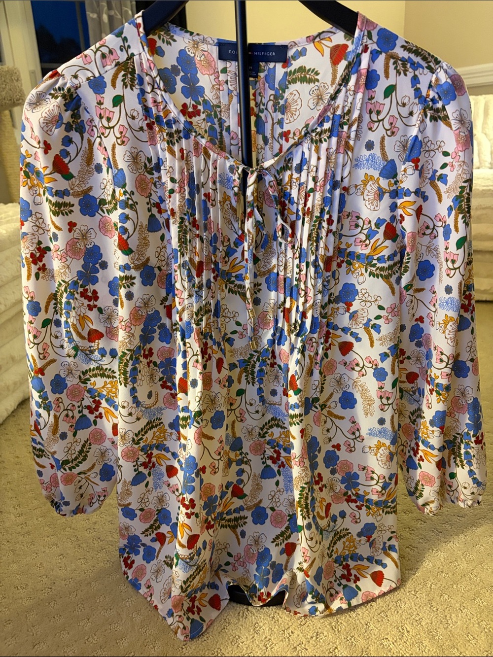 Tommy Hilfiger White Floral Tie-Neck Blouse with Multicolor Print